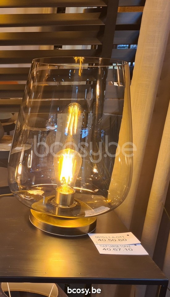 Marckdael tafellamp Malibu Marckdael 0670-L1-A-OTTONE 0670-L1-A-OTTONE-TULIP-TOPAZ-GR 0670-L1-A-OTT-TULIP-TOPAZ-GR-EDISONLED Tablelamps otto.