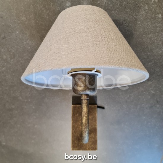 Armatures D'intérieur Montage externe Lichtstudio Applique Murale Montage externe Lichtstudio Binnenverlichting Lichtstudio Indoor Lighting .