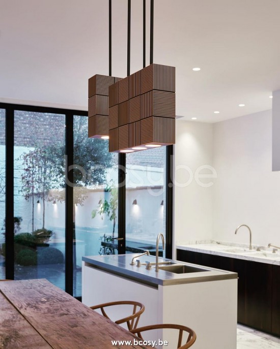 Tekna Arton PENDEEN-patiniertes dunkles Messing.