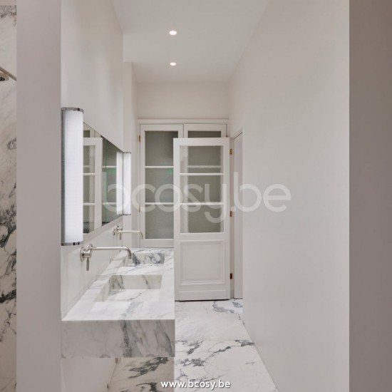 Tekna Arton STOCKLES-gepolijst verchroomd messing.