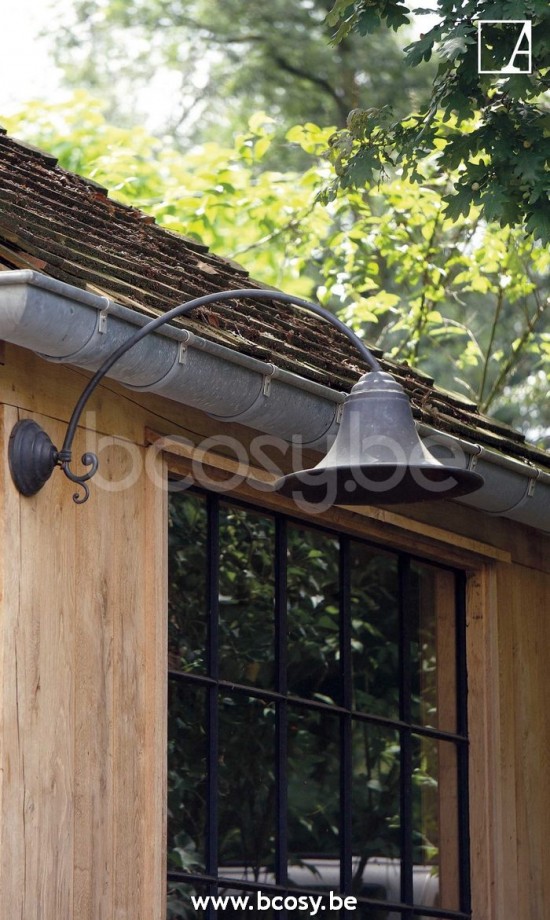 TerraLumi Authent Klassische Hofleuchte Elébas 90 aus patiniertem Messing von Authent - Außenleuchten TerraLumi Terra-Lumi TL2594* AUT# ELEX001002.