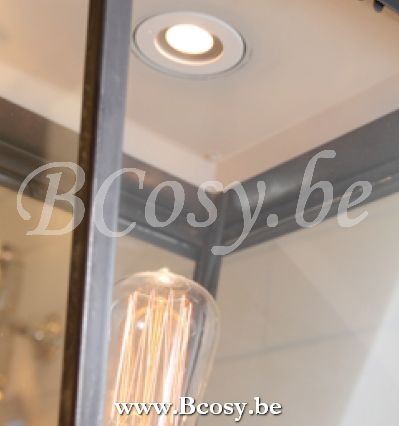 Authentage GRA001WAN Authentage GRACIEUZE outdoor wall lamps lights E27 Bronze Authentage Outdoor Wall Lamps.