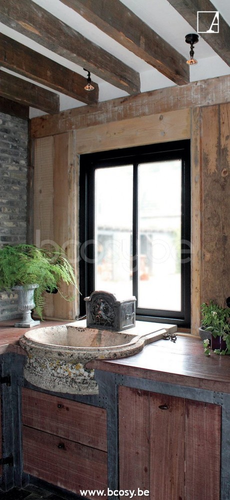 Authentage Marron on round base Bronze MAR0L1F83.