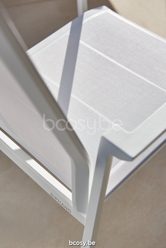 Diphano Selecta fauteuils de jardin avec accoudoirs Aluminium blanc Couche unique Batyline blanc.