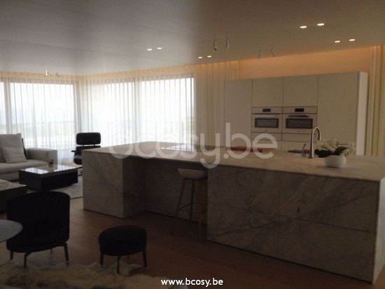 Tekna FLATSPOT 3-TRIMLESS XOB LED-lackiert Weiß.