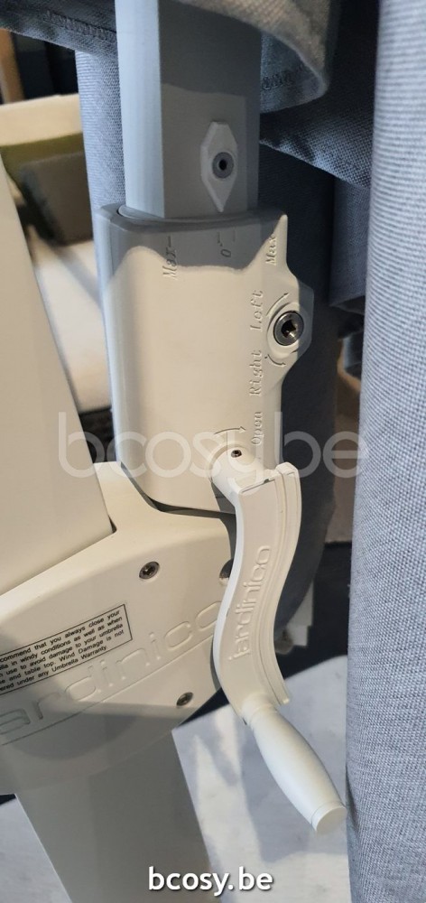 Jardinico ANTEGO 300x300 Parasol Ombrelle À Mât Libre Parasol Décentré Suspendu Deporté Pendant Flottant Carré 3x3 Mât Aluminium Thermolaqué En Blanc Mat| Toile-tissu Natural Classic-Acryl solids.