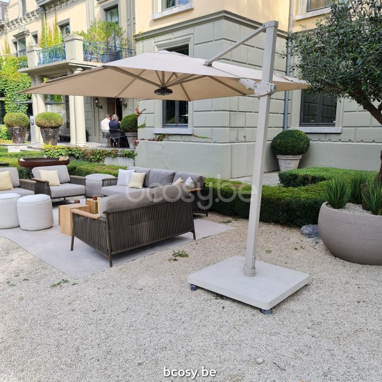 Jardinico ANTEGO 300x300 Parasol Deporté Mât Lin Toile Latte Sunbrella.