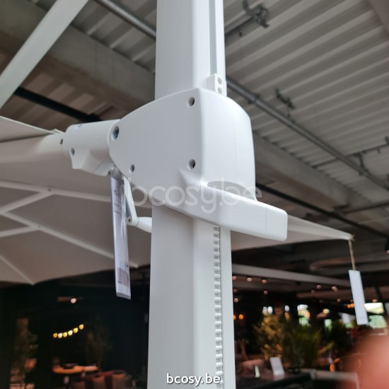 Jardinico AZORE 300x300 Square Cantilever Parasol Pole White Canopy Cloud solution dyed acrylic.