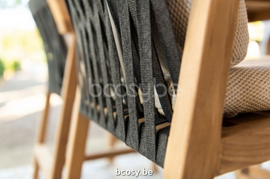 Jardinico FLEXX Halbhoher Barhocker Teakholz Und Riemen Anthrazit Marble.