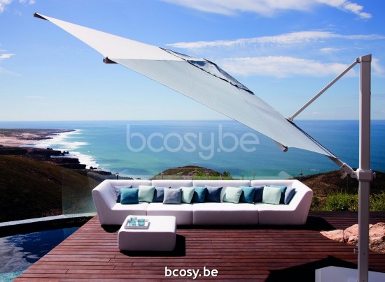 TUUCI OCEAN MASTER MAX SINGLE CANTILEVER Ø400 Cantilever Parasol.