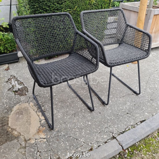 Jardinico LEWIS Fauteuil Aluminium noir - rotin synthétique noire.