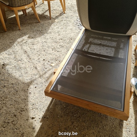 Jardinico NOA sun beds loungers.