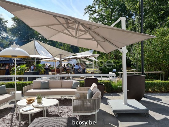 Jardinico VOLTE Runder Beistelltisch Nestbar Weisser Ceramic Bianco.