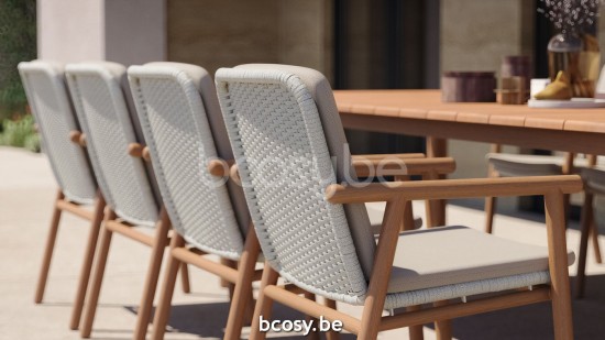 Jati&Kebon Benoa tables de repas jardin en teck.