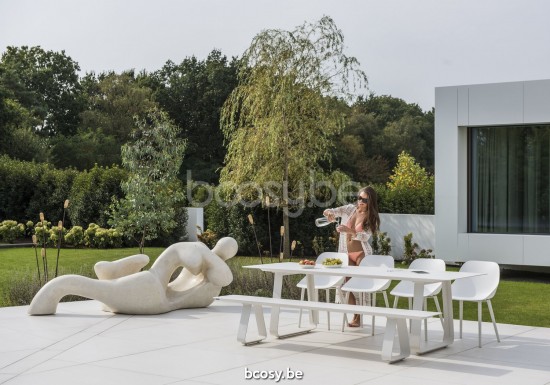 Jati&Kebon Galati tuinstoelen buitenstoelen Wit mat aluminium.