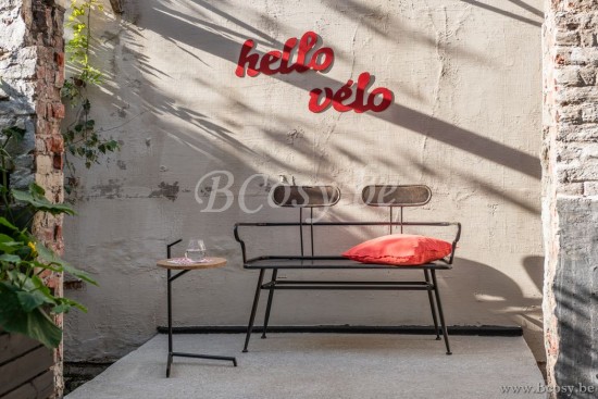 J Line Jline Tavolino Bistro Rotondo Legno Di Mango Ferro Naturale Nero Mesa Auxiliar Bistro Redonda Madera De Mango Metal Natural Negro