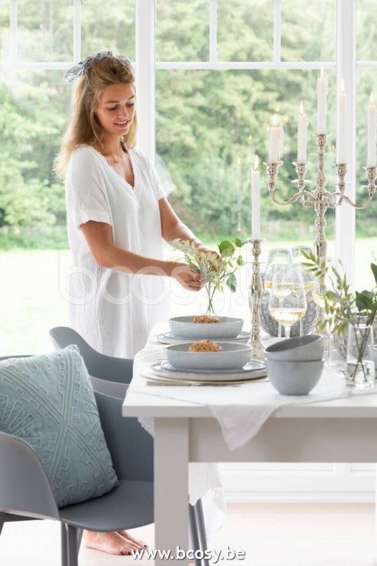 J Line Jline Candleholder Classic Aluminium Silver Large Candleholder Classic Aluminium Silver Large