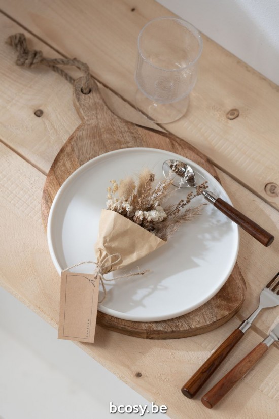 J Line Mazzo Fiori Secchi Imballaggio Naturale Assortimento Di 2 Bunch Dried Flowers In Paper Wrap Natural Assortment Of 2.