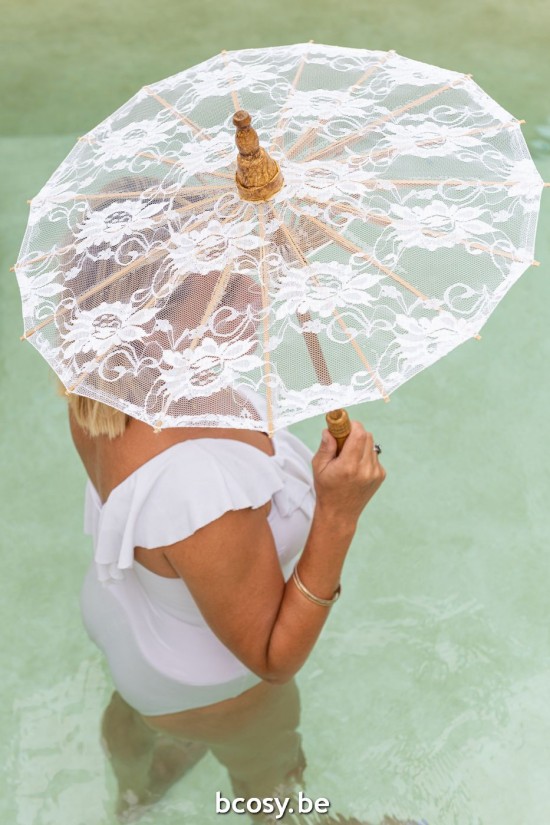 Jline Parasol Patterns Lace Cotton Wood White.