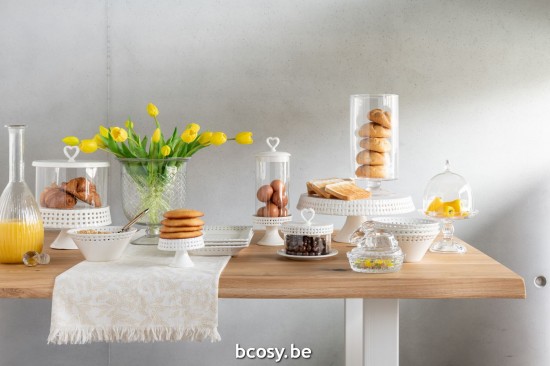 J Line Campana Piatto Da Torta Ceramica Bianco Medium Tartera De Cerámica Blanca Mediana.