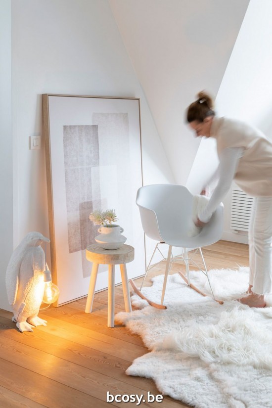 Jline Lampara Pinguino Resina Blanco Small.