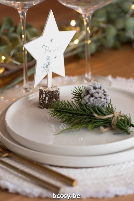 Jline Assortment Of 3 Christmas Figurines Plywood White.