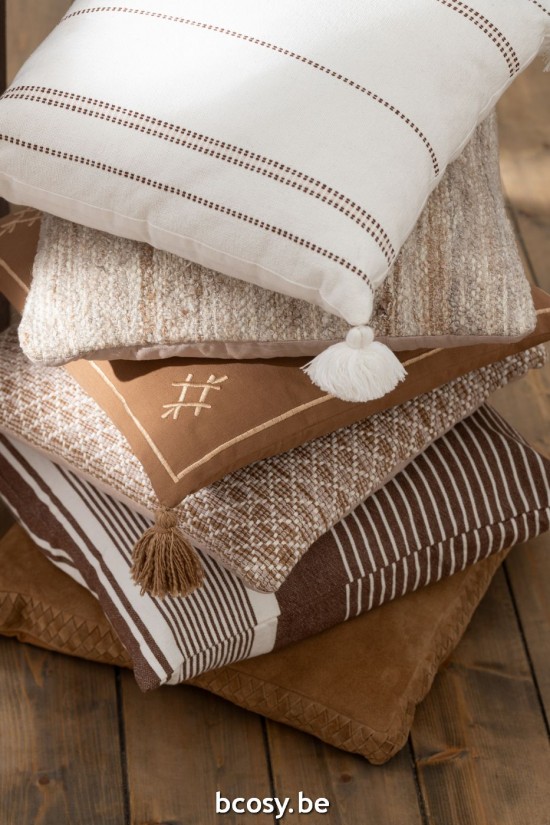 J Line Cuscino Motivi Etnici Nappe Sabbia Marrone Small Assortimento Di 2 Cojín Motivos Étnicos Borlas Algodón Arena Marrón S.