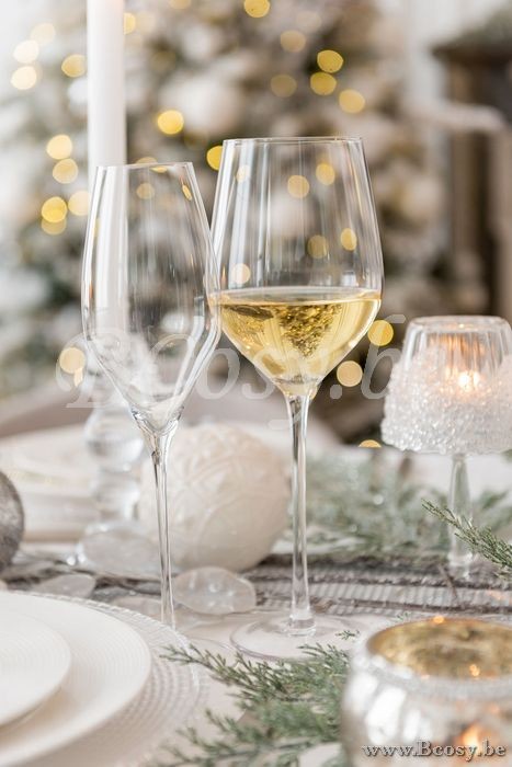 J Line 97020 Service Geschirr Glazen voor wijn Dekoration verre grave Tabletop Servicio De Mesa Wijnglas Weinglaeser glas voor wijn Wijnglazen Decoration Keuken Accessoires Decoratie Glasserviezen ver