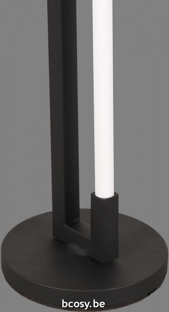 LABEL51 Stehleuchte Futuro Schwarz Metall.