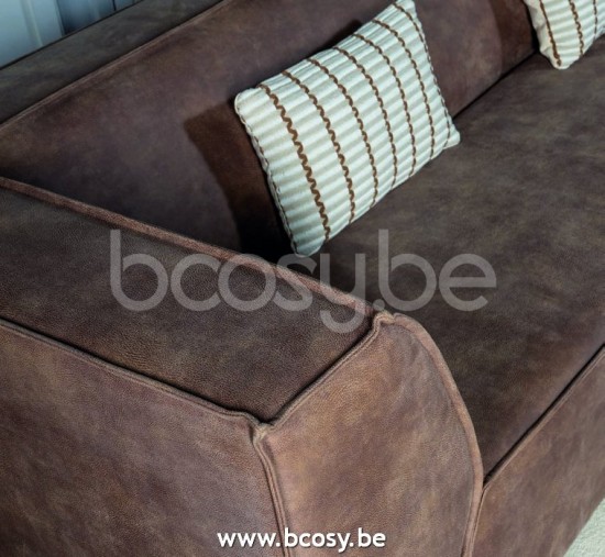 Lifestyle94 Home collection BELLARIA 2,5 SEAT ARM R AQUILA COGNAC 28 B173/H73/D95