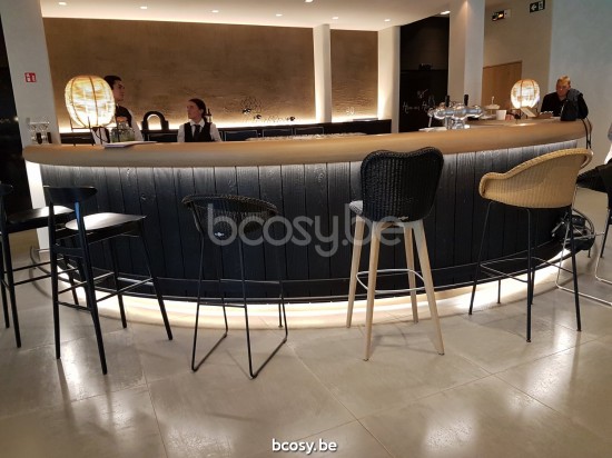 Vincent Sheppard Lily Tabouret de bar Cadre en Bois Chêne naturel Lloyd Loom Noir.