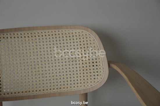 Vincent Sheppard Titus Lounge Stoel Natuur vernis Eiken frame.