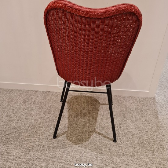 Vincent Sheppard Lily stoelen eetkamerstoelen eethoekstoelen eettafelstoelen eetstoelen Zwart Gepoedercoat Stalen A frame Ter