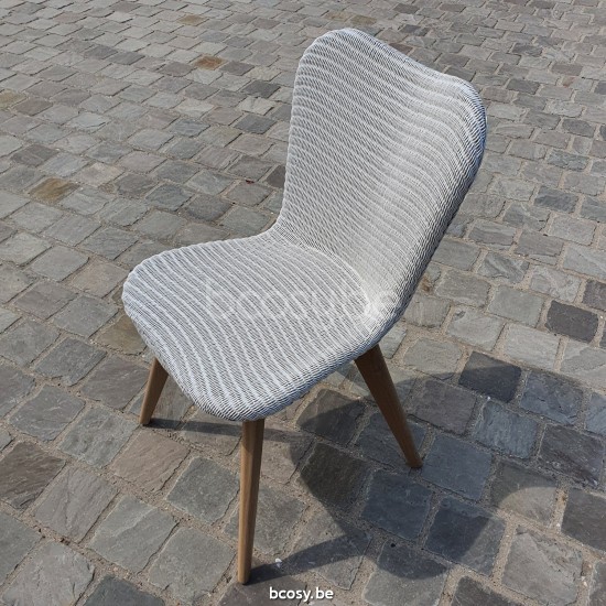 Vincent Sheppard Lily dining chairs Natural Oak Wood frame Pure White Lloyd Loom.