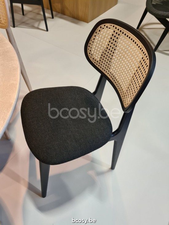 Vincent Sheppard Titus Chaise Cadre en Chêne Noir teinté Tapissé sur mesure.