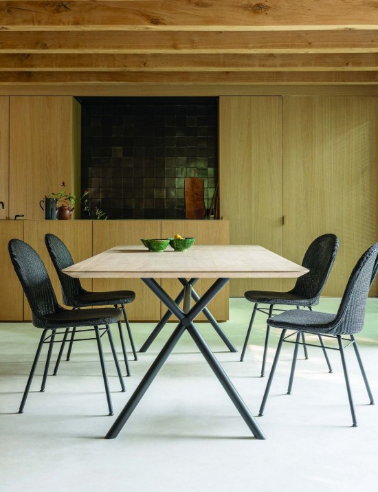 Vincent Sheppard Yann Stuhl Rahmen aus Schwarz pulverbeschichtet Stahl A Schwarz Lloyd Loom.