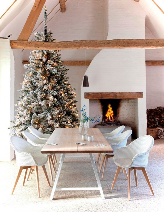 Vincent Sheppard Avril armchairs with armrests Natural Oak Wood frame Snow Lloyd Loom.