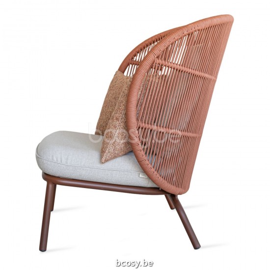 Vincent Sheppard KODO Fauteuil Kodo Cocon Cadre en Aluminium Couleur rouille Corde Cannelle Polypropylène.