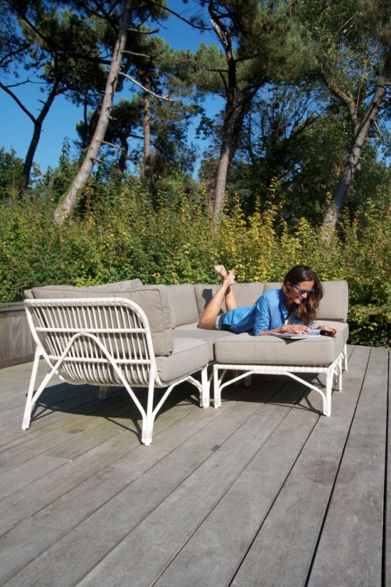 Vincent Sheppard Lucy Gartenloungegarnitur Gartencouch Loungegruppe Modulares Eckelement Off-white Flechtwerk Polyethylen.