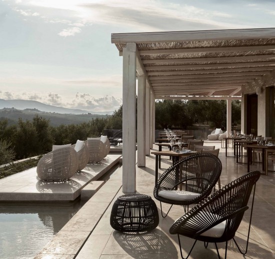 Vincent Sheppard Roy Aussen Kokon gartenstuhl gartenstuehle Rahmen aus Schwarz Stahl Schwarz Flechtwerk Polyethylen.