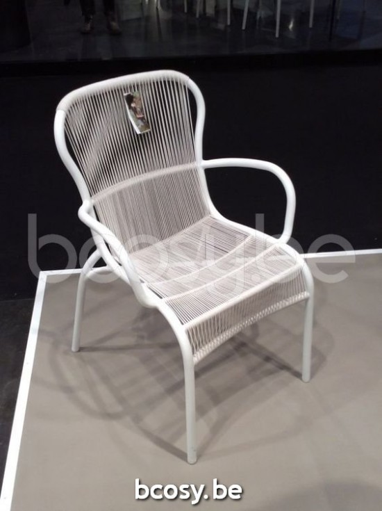 Vincent Sheppard Loop Chaise cadre en Aluminium Blanc dune Corde Blanc dune Polypropylène.