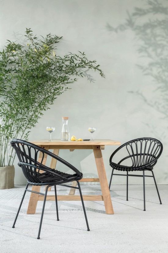 Vincent Sheppard Roxanne garden outdoor dining chairs Black Steel frame Black Wicker-rope Polyethylene.