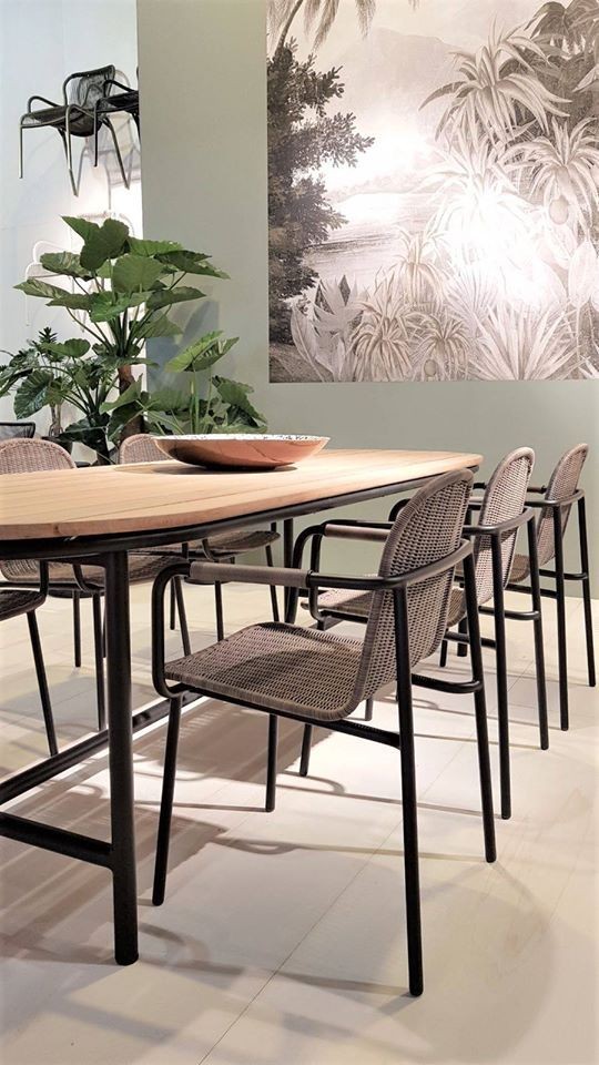 Vincent Sheppard Wicked tuinstoelen buitenstoelen in aluminium en synthetische koord zitting en rug Zwart Aluminium frame Tau