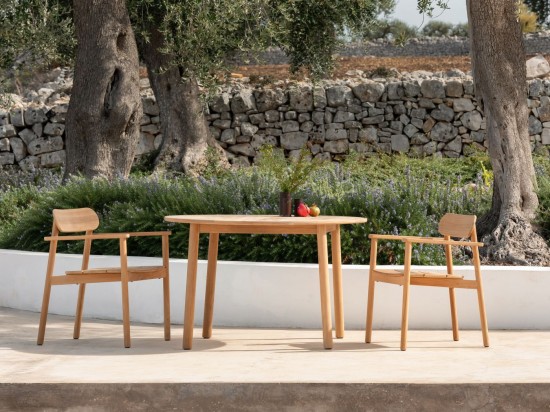 Vincent Sheppard DAVID Armlehnenstuhl - Quickship Set Freya Lehnstuhl Rahmen aus Unbehandeltes Teakholz.