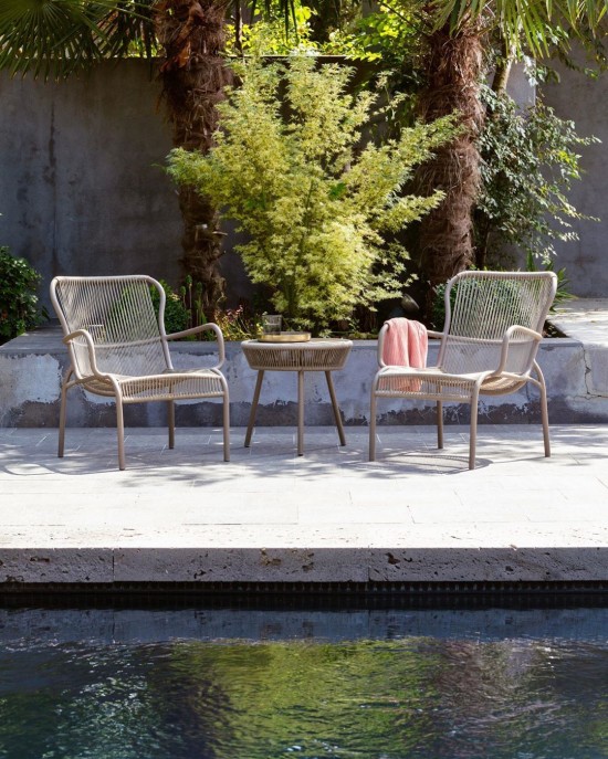 Vincent Sheppard Loop Table d'appoint ronde de jardin Cadre en Aluminium Taupe Cordon Crocheté Taupe Polypropylène.