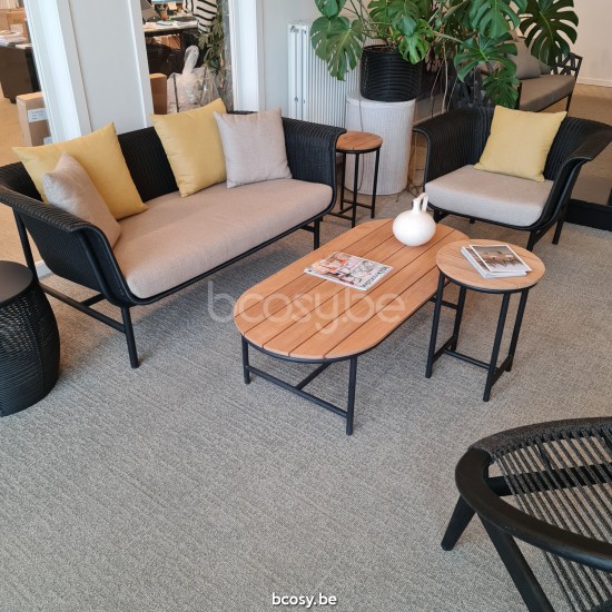 Vincent Sheppard Wicked Rond Table d'appoint ronde de jardin Cadre en Aluminium Noir dessus de table Teck non traité.