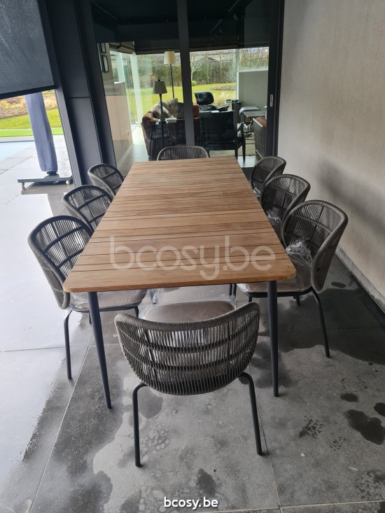 Vincent Sheppard Max Panneau En Teck 240x100 Table de Jardin Cadre en Aluminium Noir dessus de table Teck non traité.