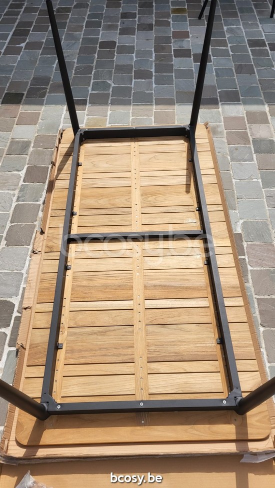 Vincent Sheppard Max Tuintafel Teak Blad 180x90 Zwart Aluminium frame.