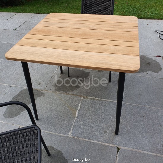 Vincent Sheppard Table à manger Max teck 90x90 cm Max Panneau En Teck 90x90 Table de Jardin Cadre en Aluminium Noir.