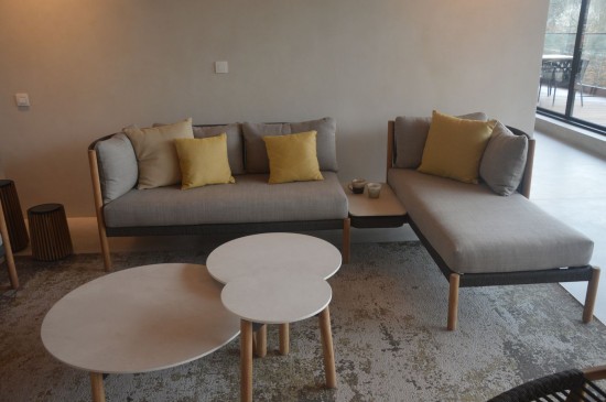 Vincent Sheppard Lento Tables d'appoint de jardin Cadre en Teck non traité Round.